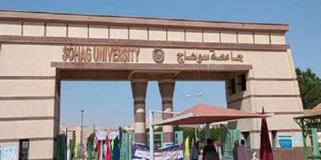 مستشفيات جامعة سوهاج تعلن كامل استعدادها لإستقبال جرحى ومصابي قطاع غزة