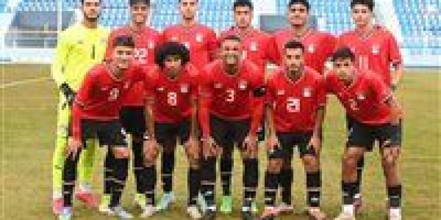 تحت أنظار هاني أبو ريدة.. منتخب الشباب يتعادل سلبيا مع الفريق الأول بغزل المحلة