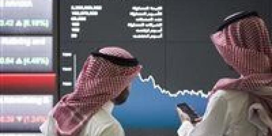 البورصات الخليجية تغلق على تباين.. ومؤشر دبي يرتفع 0.5%