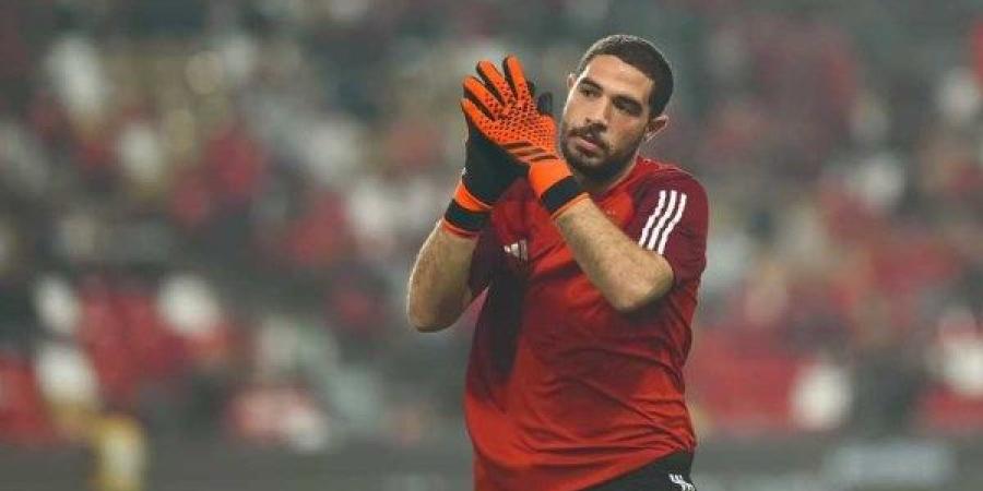 مصدر مقرب من اللاعب: حمزة علاء يرفض الزمالك ويوقع لـ بيراميدز بعد تجاهل تجديد عقده في الأهلي